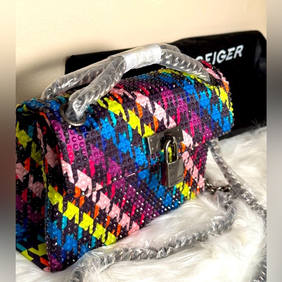 Kurt Geiger NWT Mini Brixton w/crystals. Silver lock hardware, adjustable strap - Picture 2 of 6